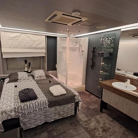Beautyd Grey Room Centrum Gullegem Вевелгем Екстериор снимка